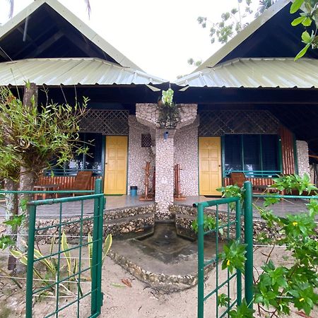 Ravenala Beach Bungalows Moalboal Ngoại thất bức ảnh