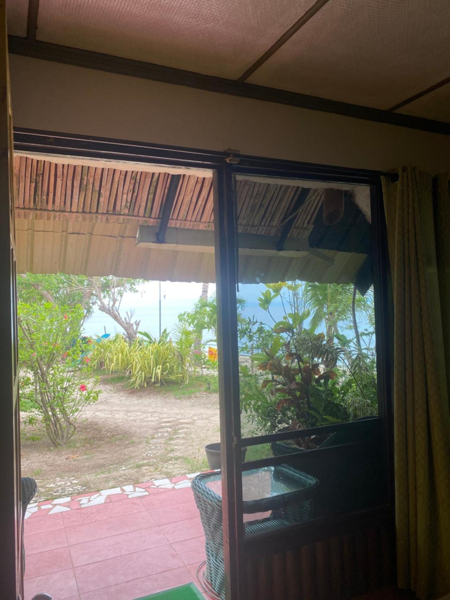 Ravenala Beach Bungalows Moalboal Ngoại thất bức ảnh