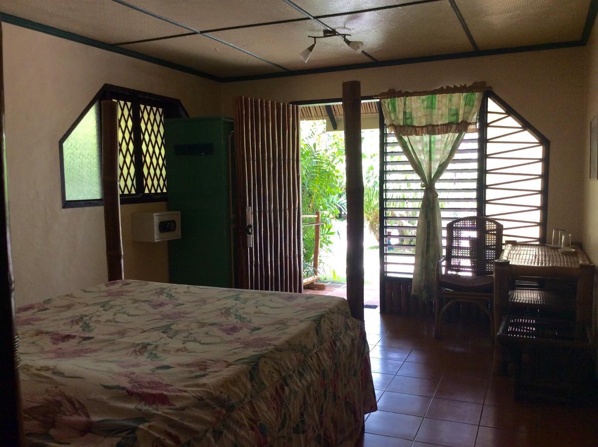 Ravenala Beach Bungalows Moalboal Ngoại thất bức ảnh