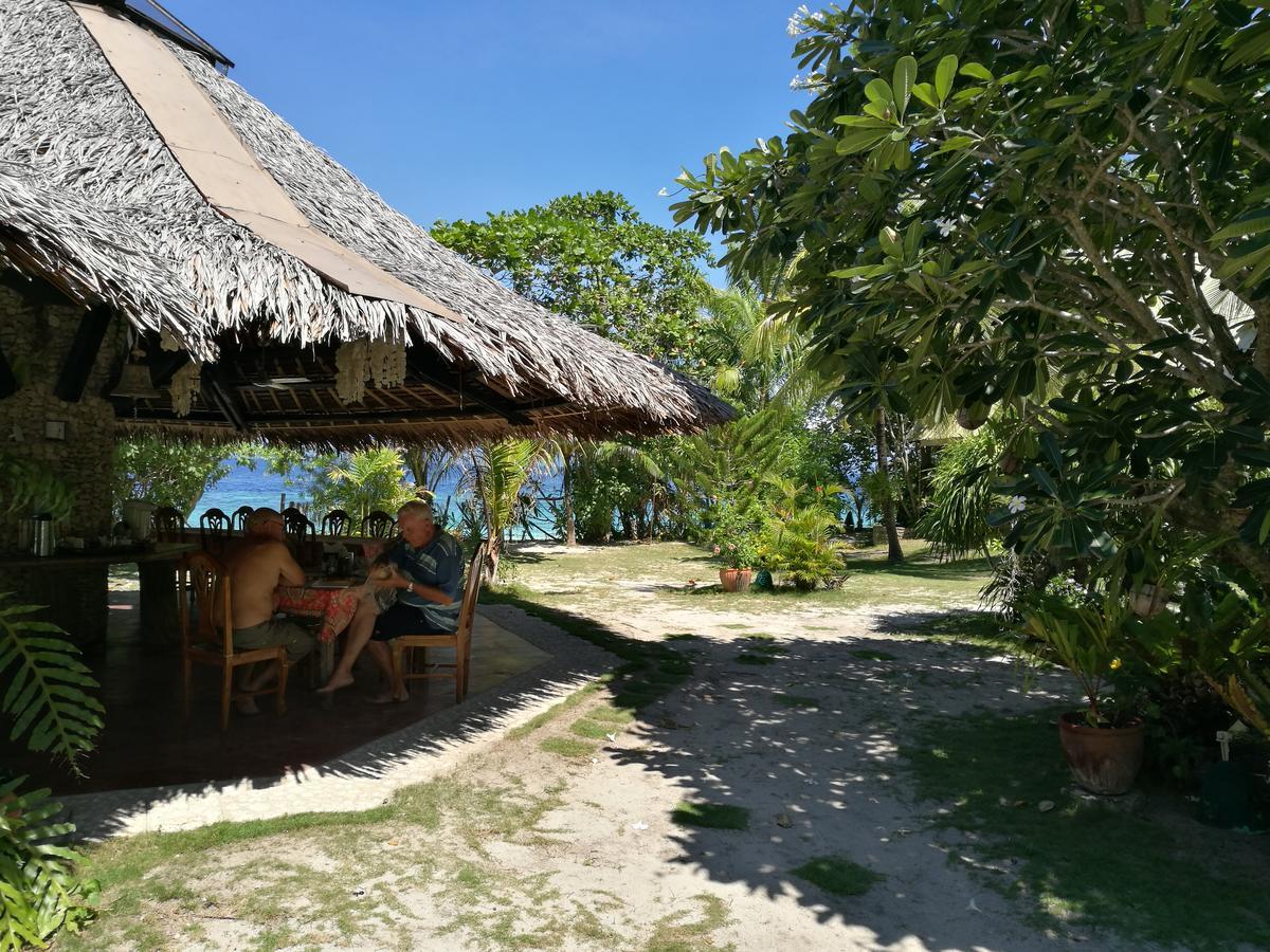 Ravenala Beach Bungalows Moalboal Ngoại thất bức ảnh