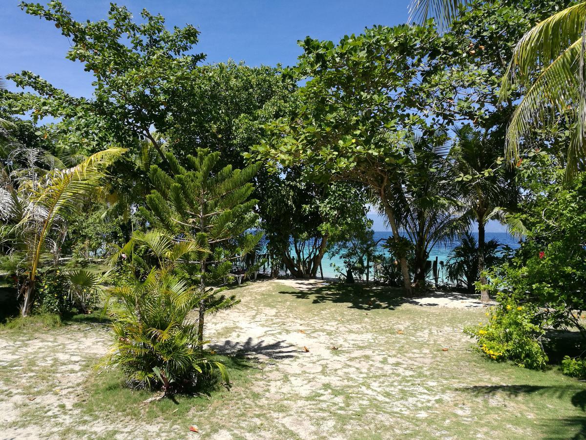 Ravenala Beach Bungalows Moalboal Ngoại thất bức ảnh